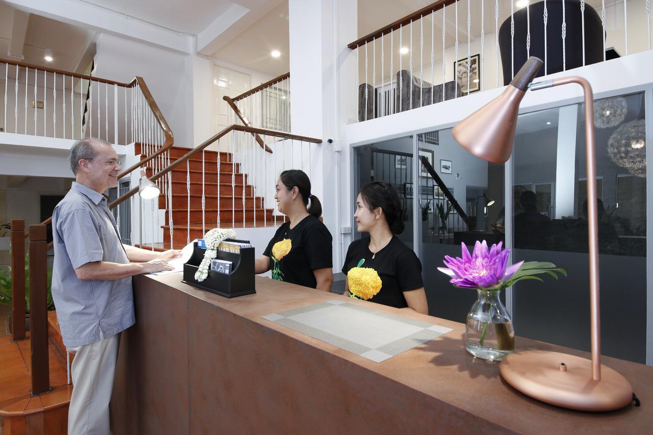 Ratchadamnoen Residence Bangkok Eksteriør billede